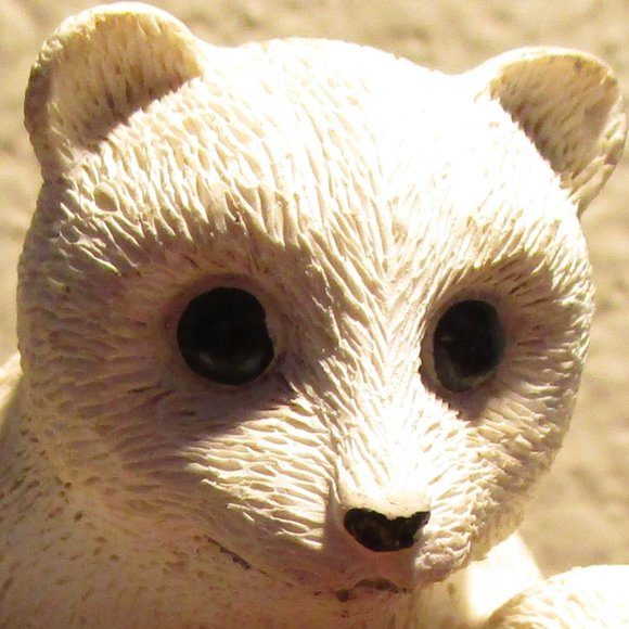 Set number 3 of Seven Miniature Bear Figurines - Picture 9 of 16